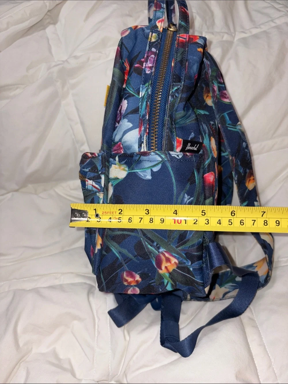Nwot HERSCHEL SUPPLY CO. Nova Royal Hoffman mini backpack